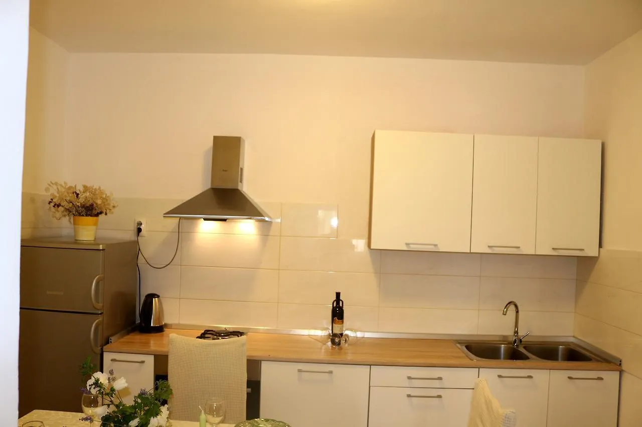 Guest house Guesthouse Mihovil Zadar